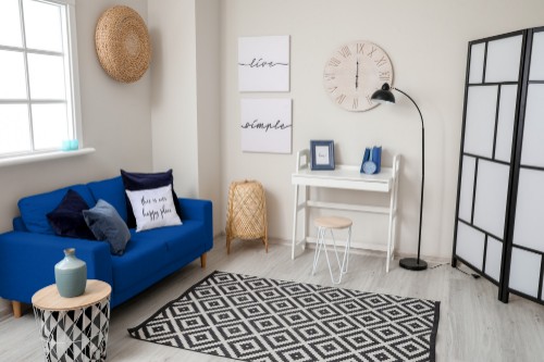 Decoração com azul escuro